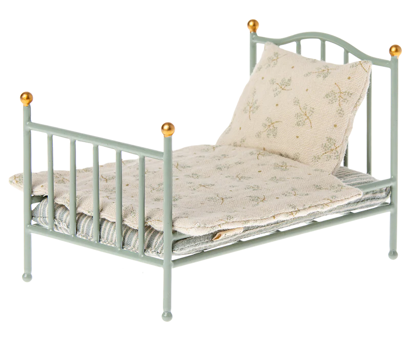 Maileg – Vintage bed, Mouse – MINT