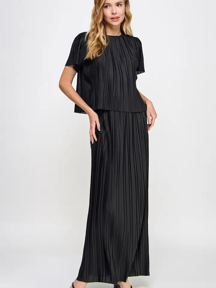 Pleated Short Sleeve Top + Maxi Skirt Set – Black