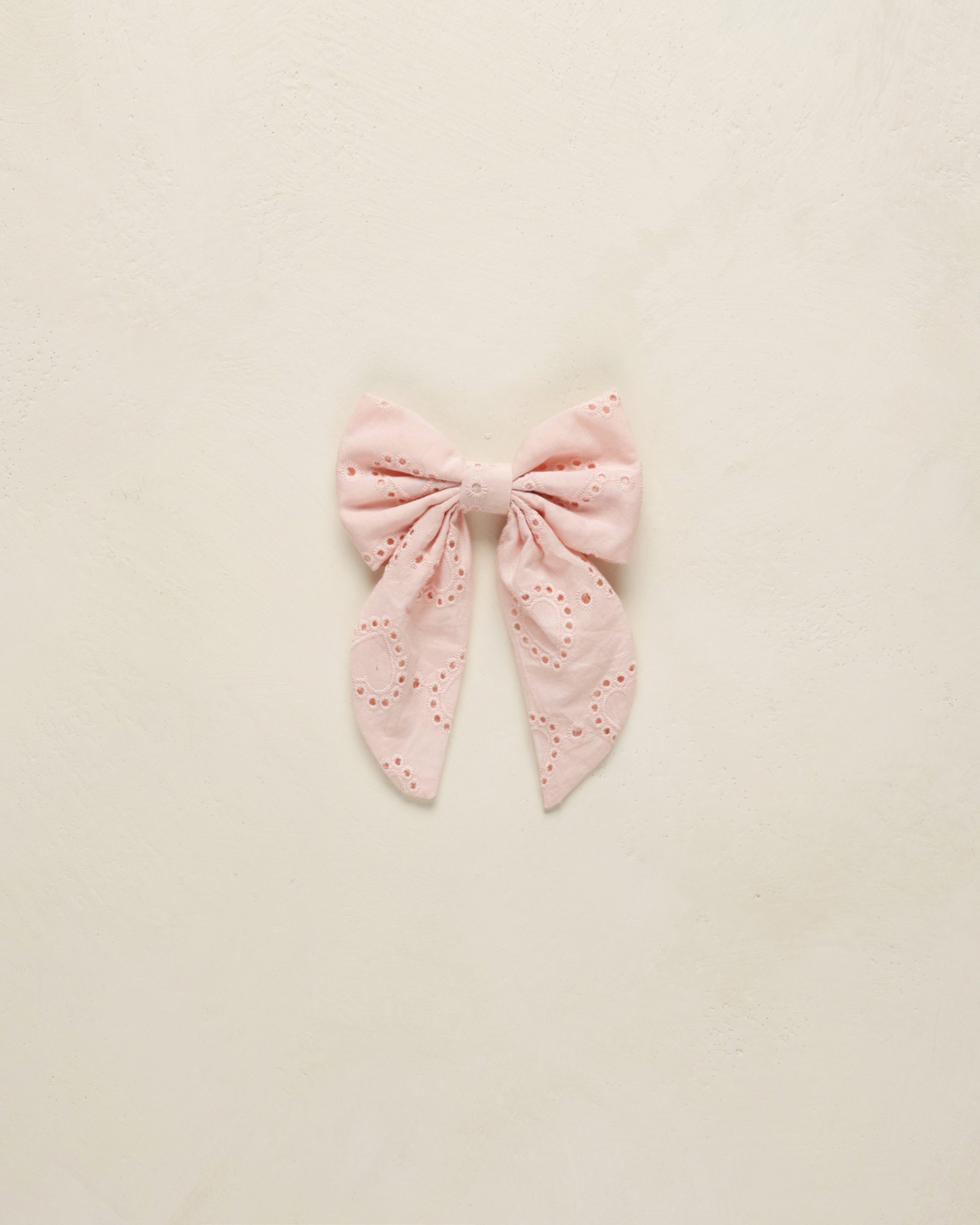 Noralee – Everly Bow – Blush