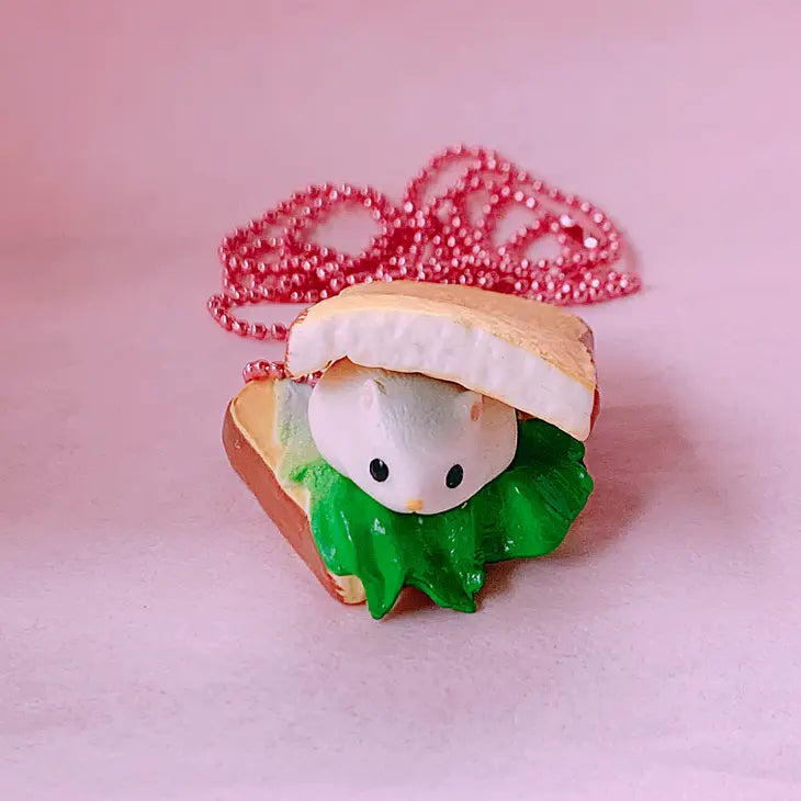 Pop Cutie – Hamster in Sandwich Necklace