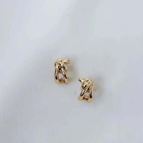 Kinsey Designs: Ana Stud Small in Gold