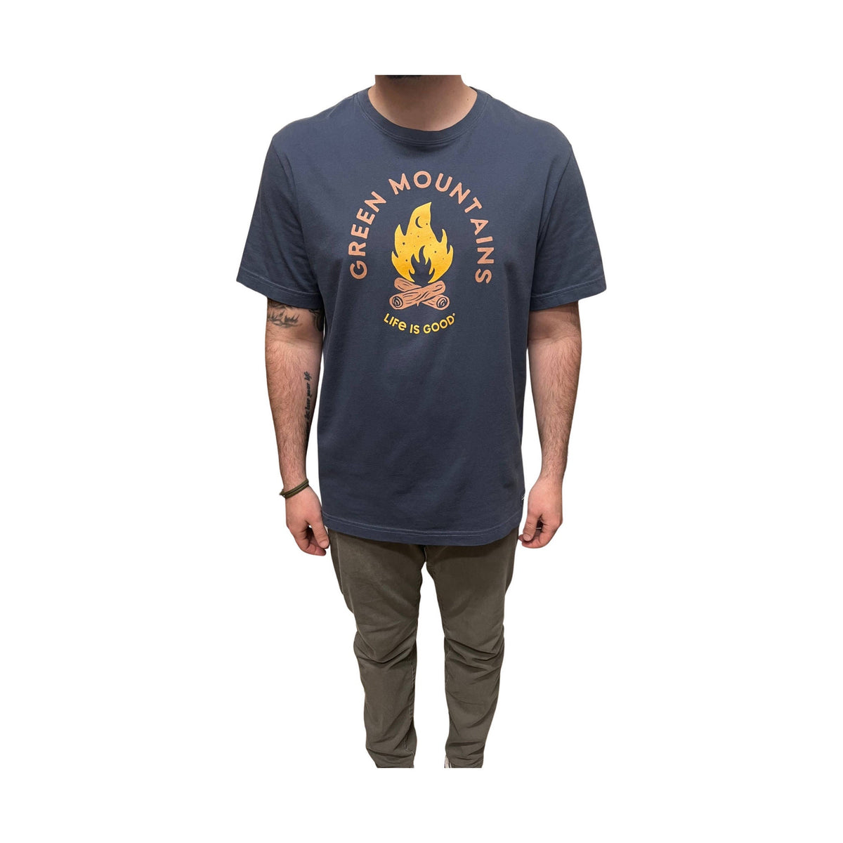 Life Is Good Men’s Green Mountains Exclusive Campfire Crusher Tee – Darkest Blue